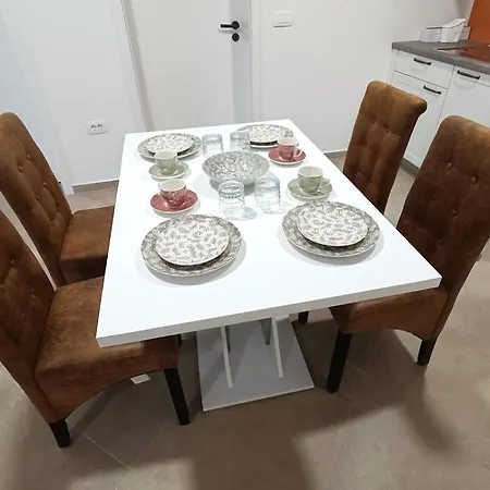 Apartma Lana Koper Exterior photo
