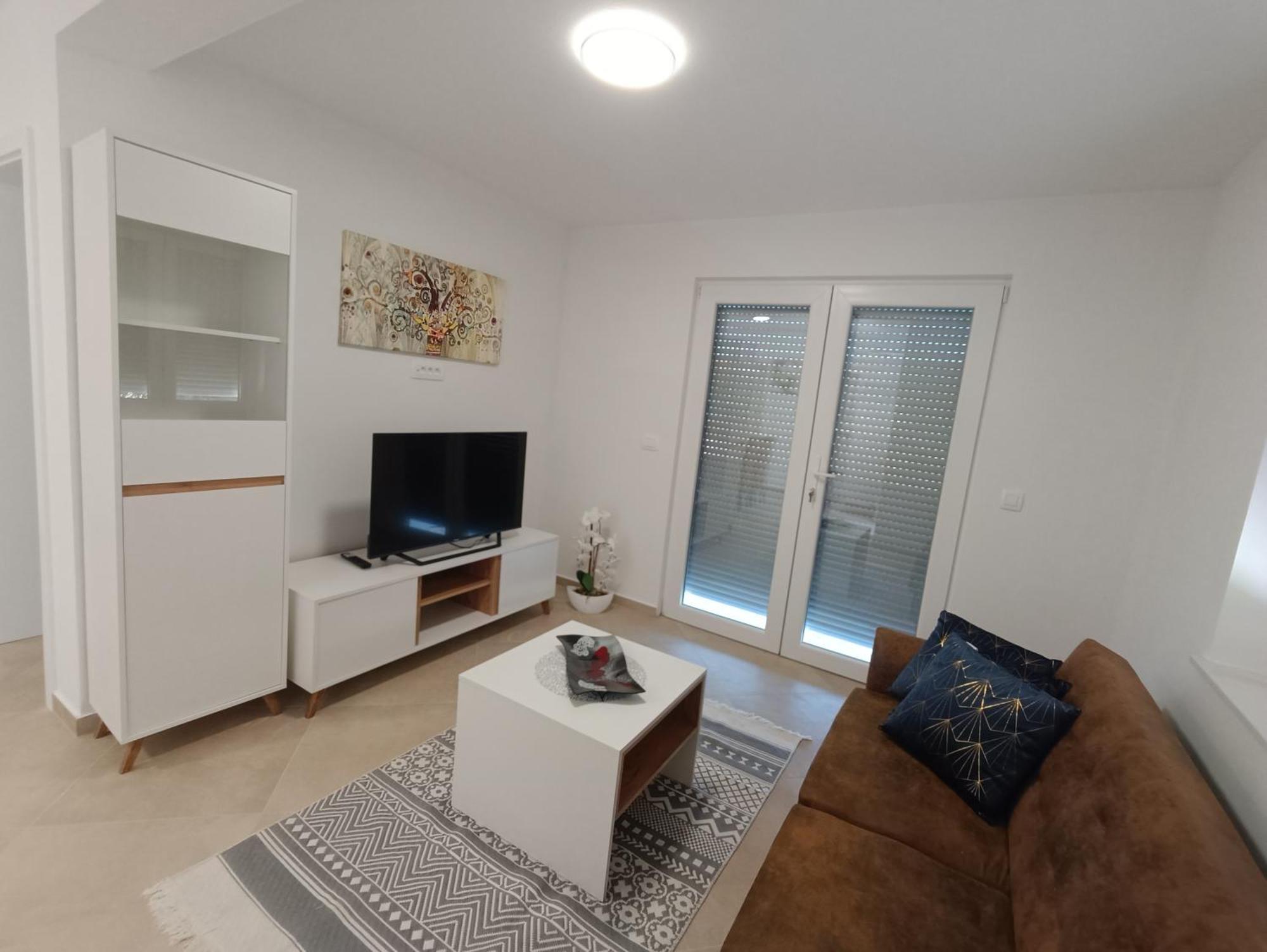 Apartment Apartma Lana *